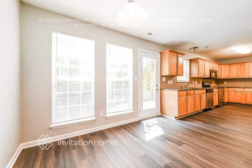 Building Photo - 549 Havenbrook Way NW