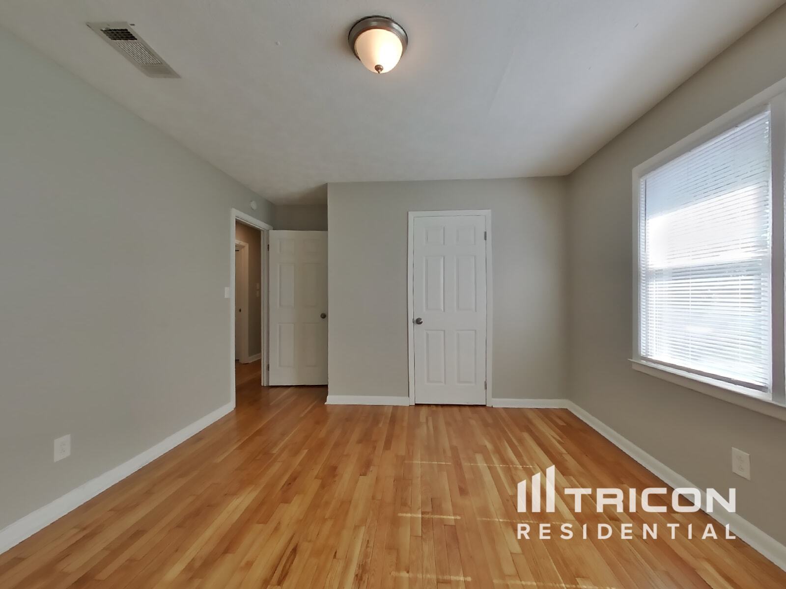 Building Photo - 7179 Carolyn Cir