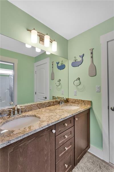 Building Photo - 5525 Fontana Ct