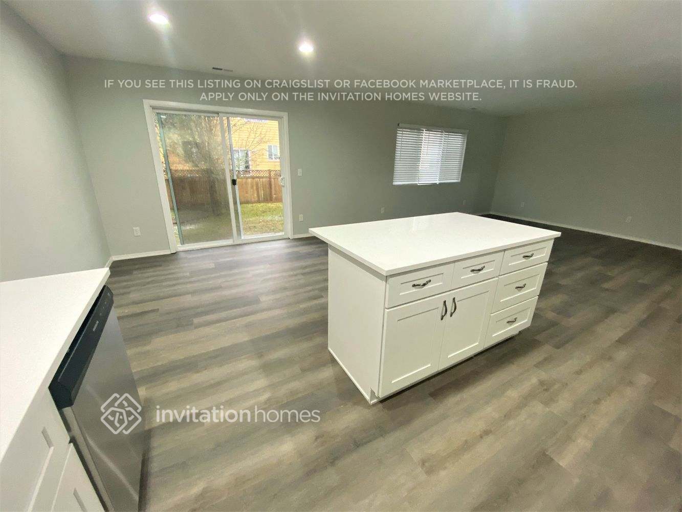 Building Photo - 7077 Flute St SE