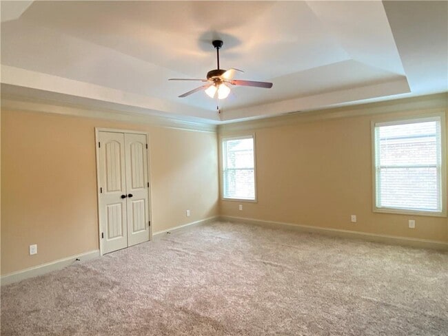 Building Photo - 522 Watercourse Way