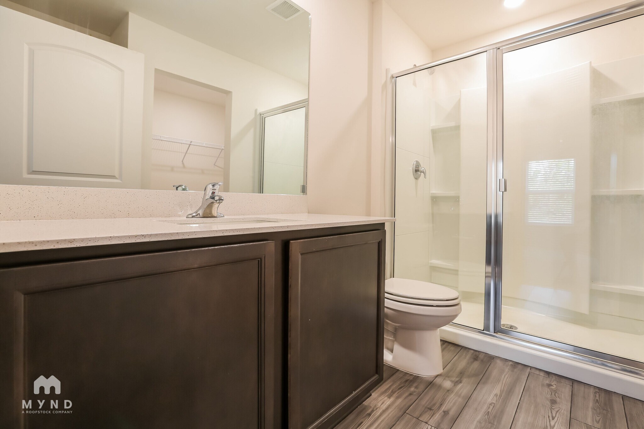 Building Photo - 5725 Centro Ave