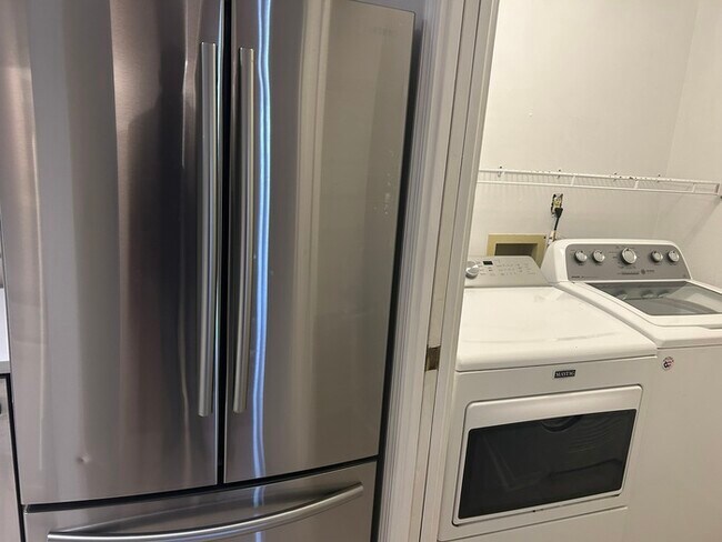 Building Photo - Move-in Ready Luxurious 2 bedroom, 2 bathroom affordable condo in Hoover, Alabama