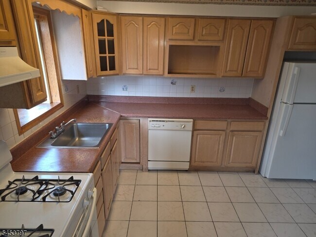 Building Photo - 209 Ampere Pkwy