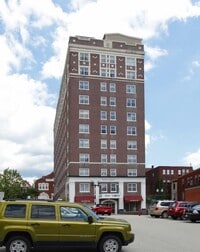 Building Photo - 137 Harrison Ave