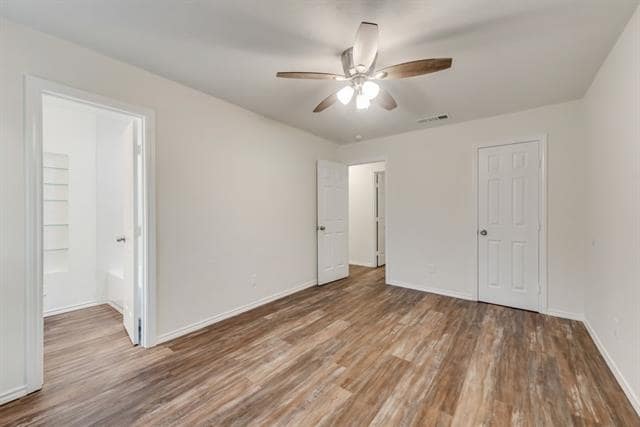 Building Photo - 901 Hudson Dr