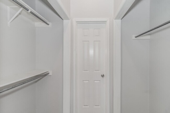 Building Photo - Birchman Place Townhomes - Now Leasing