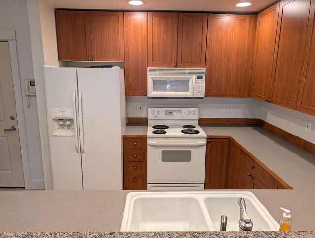 Building Photo - 1416 Lindsay Loop
