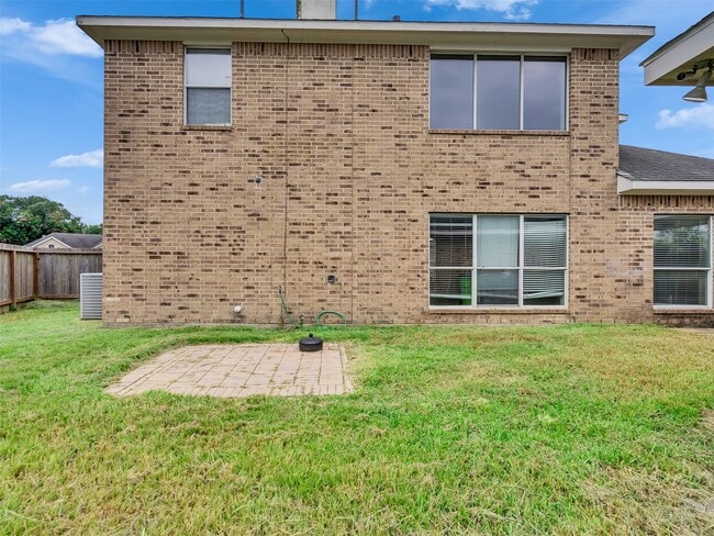 Building Photo - 1803 Ripple Creek Dr