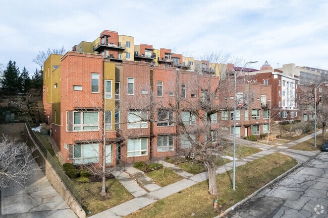 Primary Photo - Mill Creek Terrace