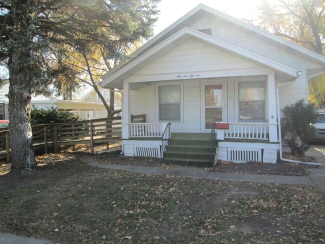 Primary Photo - This Home Has 2 Sun Rooms