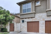 Building Photo - 3406 Menchaca Rd