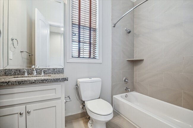 Building Photo - 4715 Jackson St