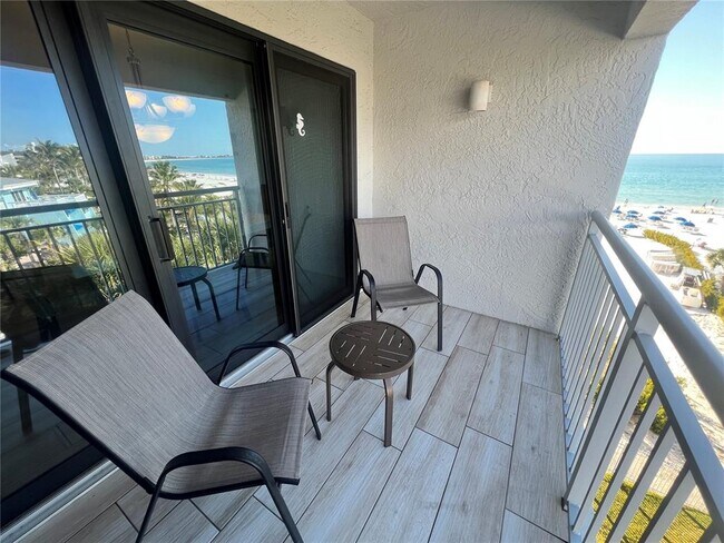 Building Photo - 1001 Point of Rocks Rd