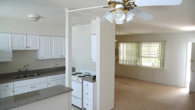 Building Photo - 4706-4708 Kester Ave