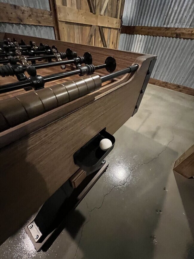 Building Photo - 2196 Major Loring Way SW