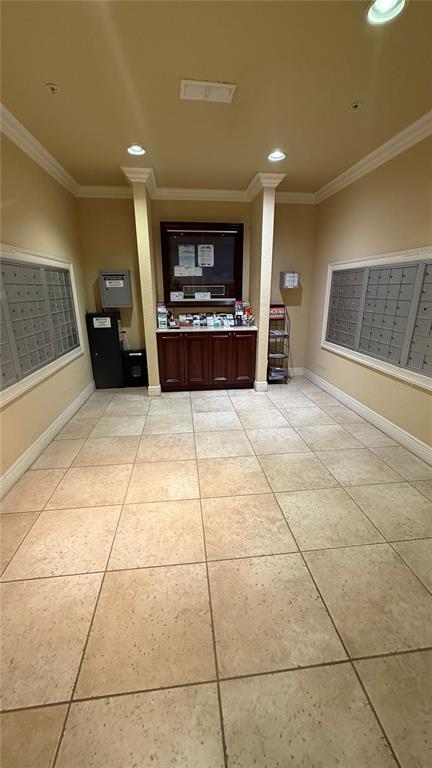 Building Photo - 1064 N Tamiami Trl