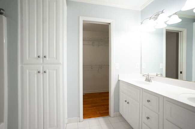 Building Photo - 23 Flat Trail Ct