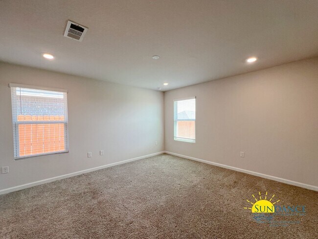 Building Photo - 4621 Naval Ct