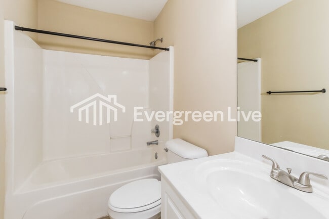 Building Photo - 513 Camden Cove Cir