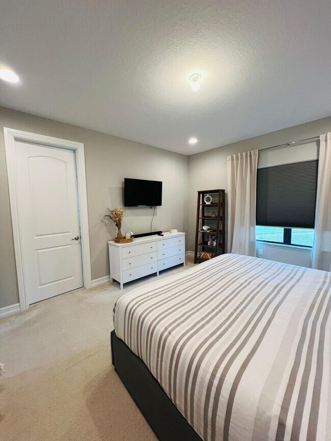 Building Photo - 9932 Brickhill Dr