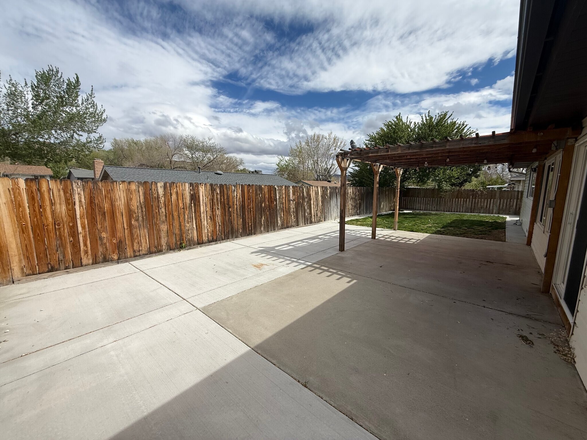 Building Photo - 3654 Koskela Dr