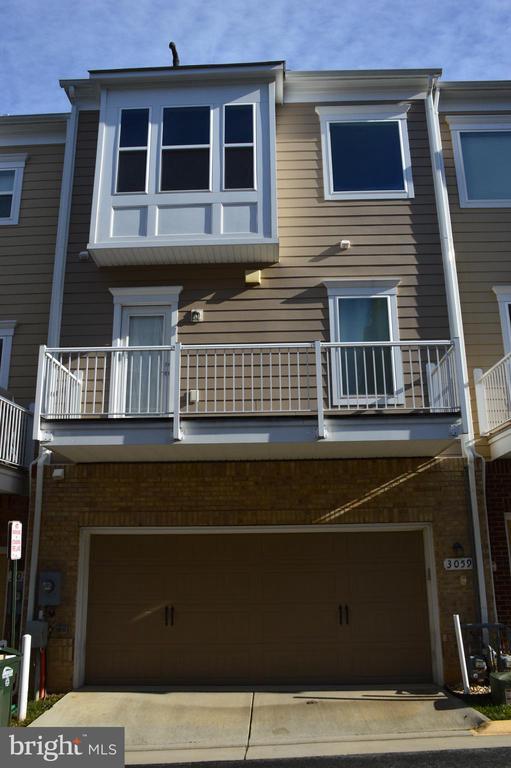 Building Photo - 3059 Waterloo Ln