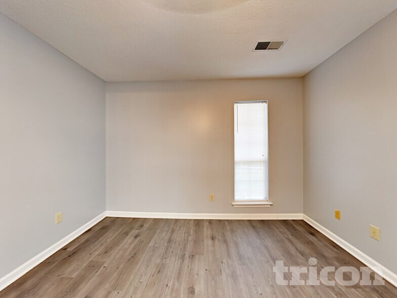 Building Photo - 233 Barger Cir