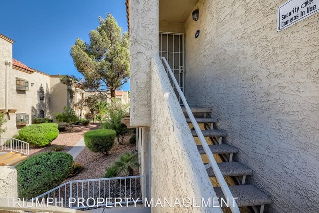 Building Photo - 2 br, 2 bath House - 2977 Juniper Hills Bl...