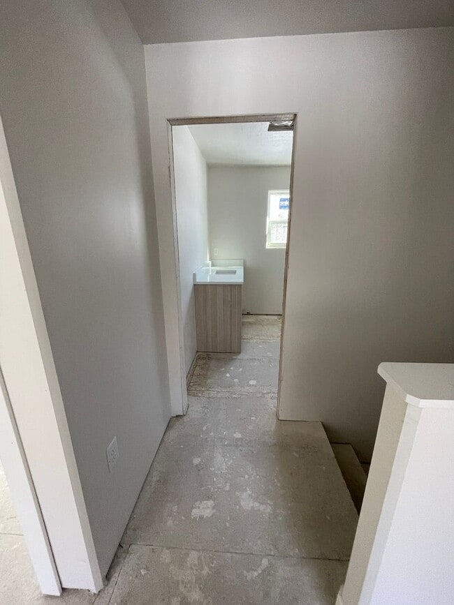 Building Photo - 7442 N Paw St