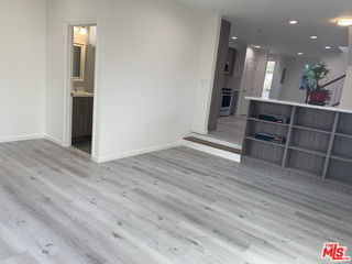 Building Photo - 2700 Los Olivos Ln