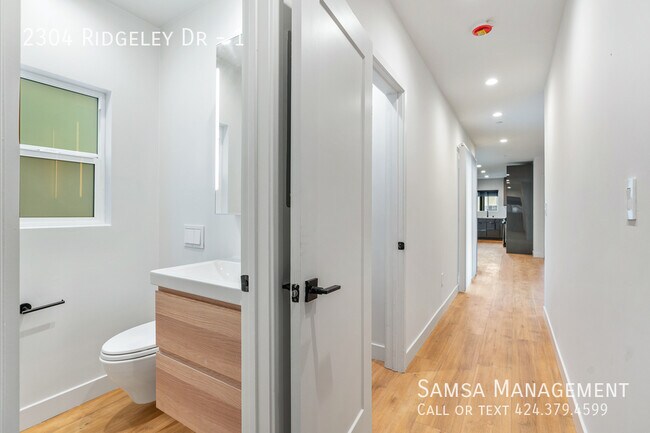Building Photo - 2304 Ridgeley Dr