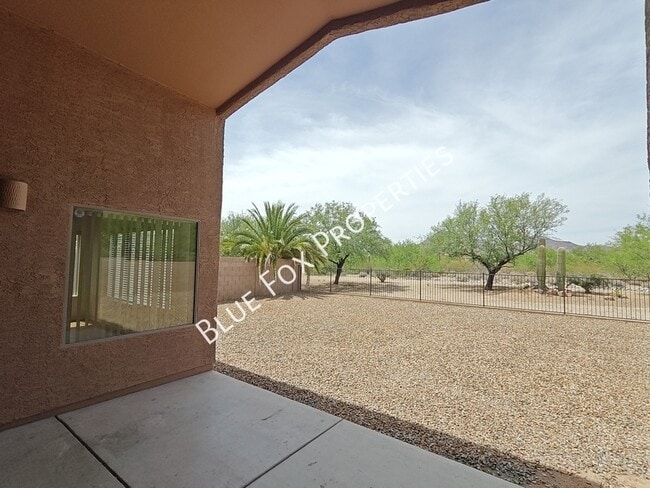 Building Photo - 5322 W Olivine Dr