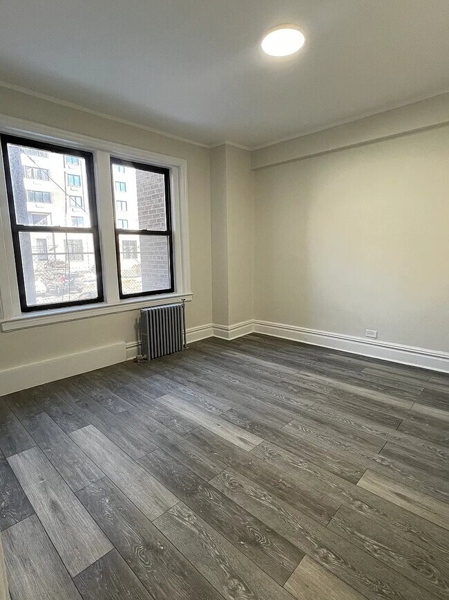 Building Photo - 157 S Harrison St