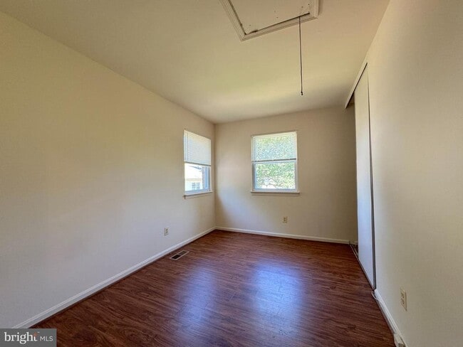 Building Photo - 9773 Hagel Cir