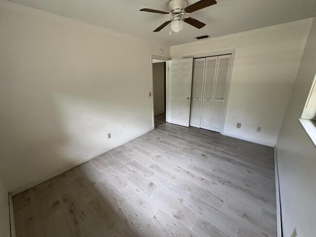 Building Photo - 7424 E Ringer Ct