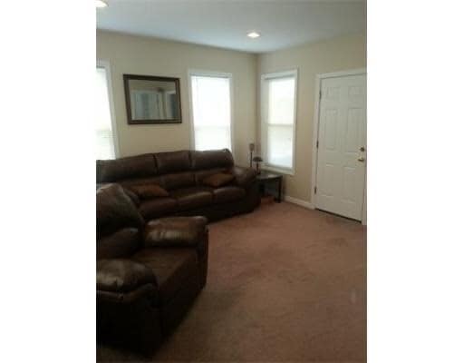 Building Photo - 414 E Central St