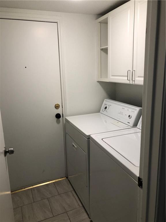 Building Photo - 9102 Sanger Dr