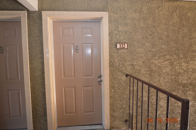 Building Photo - 5160 Indian River Dr