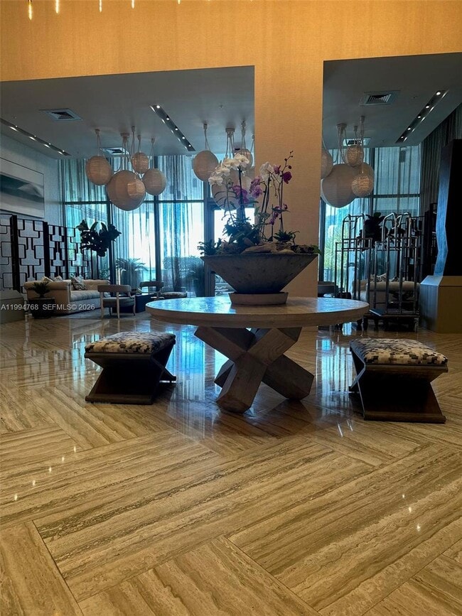 Building Photo - 2900 NE 7th Ave