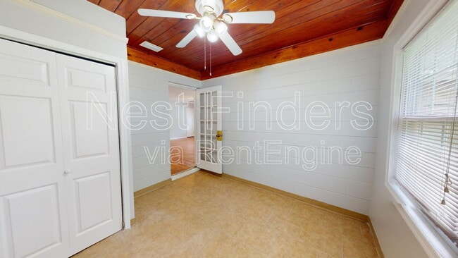 Building Photo - 8229 Hogan Rd