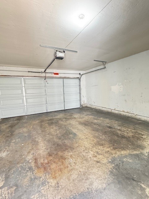 Building Photo - 361 Pantano Cir
