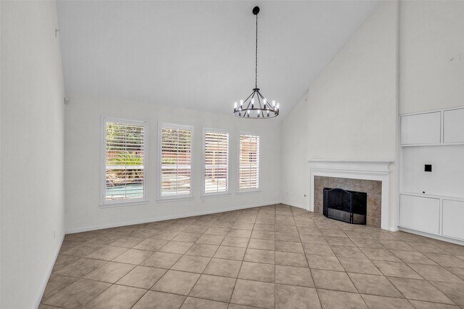 Building Photo - 79 W Shale Creek Cir