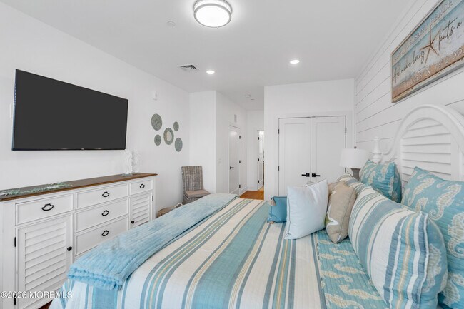 Building Photo - 1801 NJ-35