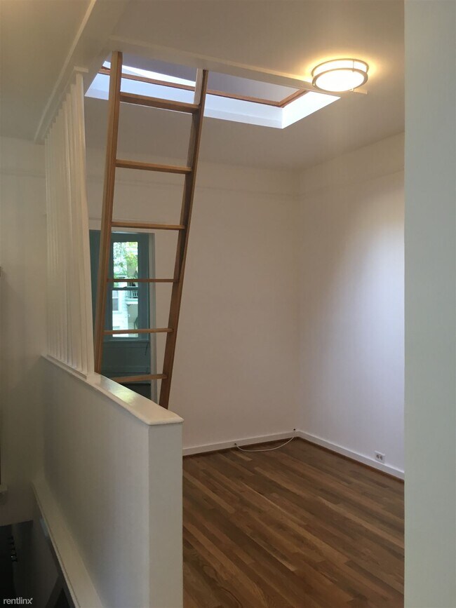 Building Photo - 1 br, 1 bath House - 3238 Folsom Street A