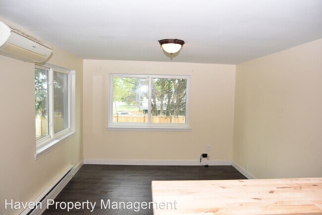 Building Photo - 3 br, 2 bath House - 1731 S 42nd St