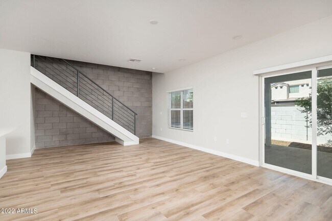 Building Photo - 3012 N 34th St