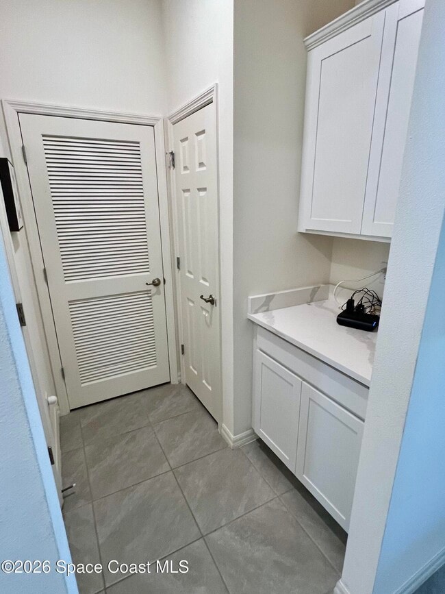 Building Photo - 1525 Criswell Ln SE