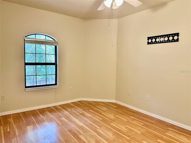 Building Photo - 2141 Portofino Pl