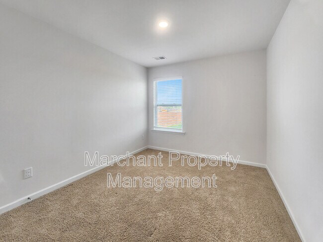 Building Photo - 1322 Wunder Way